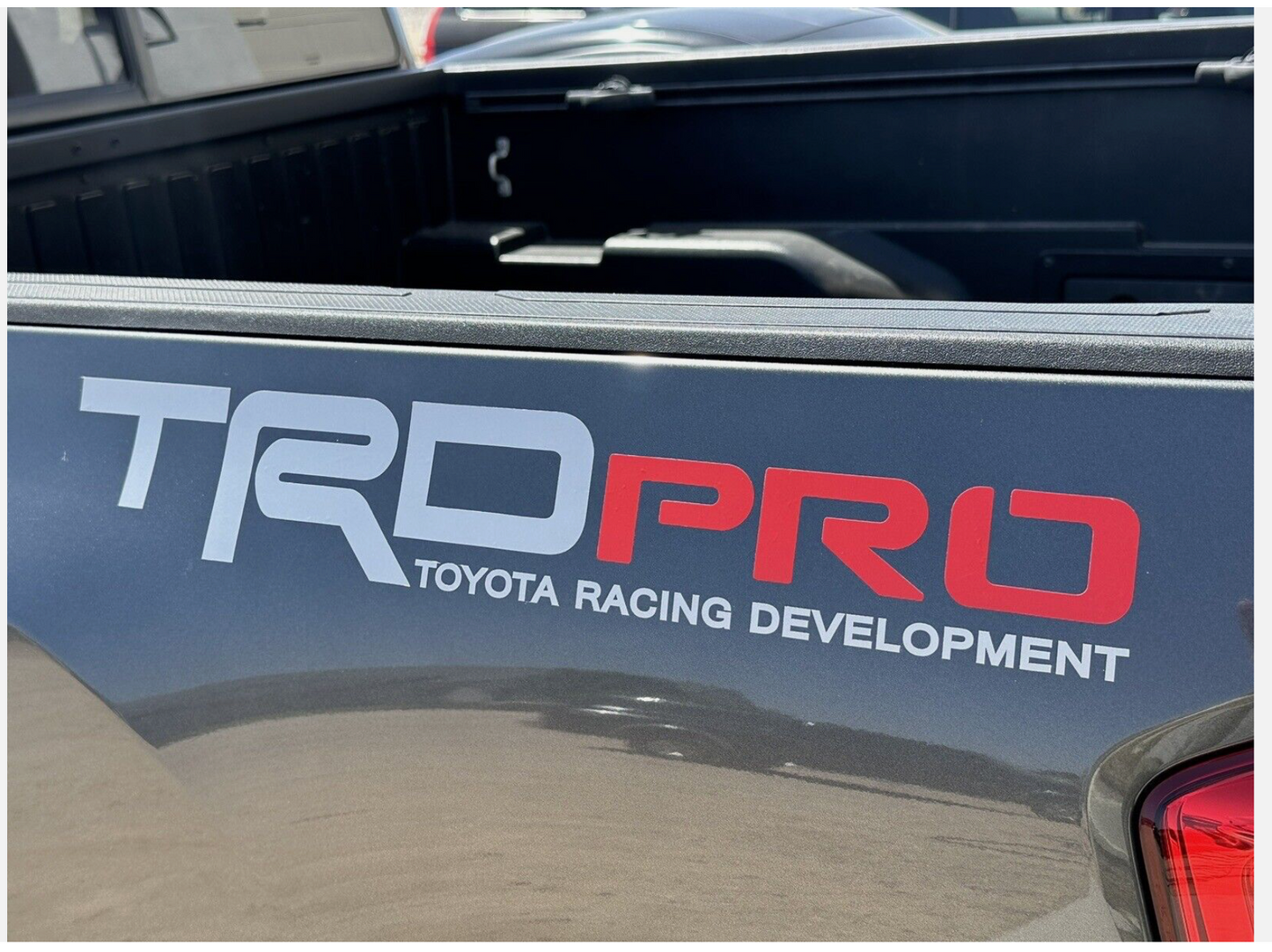 Calcomanias Costados caja TRD PRO compatible con Toyota Tacoma